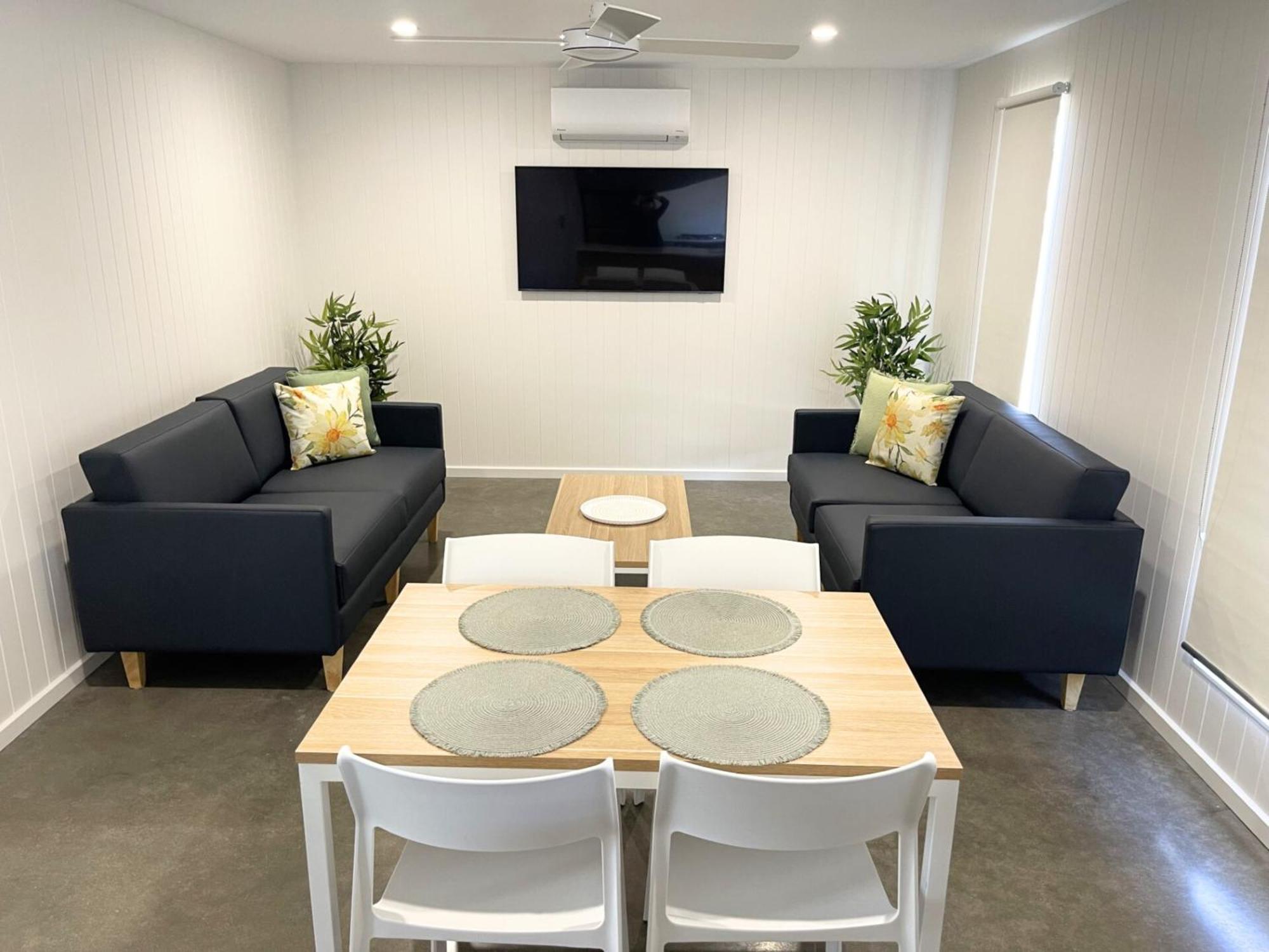 Blue Lake Holiday Park Mount Gambier Bagian luar foto